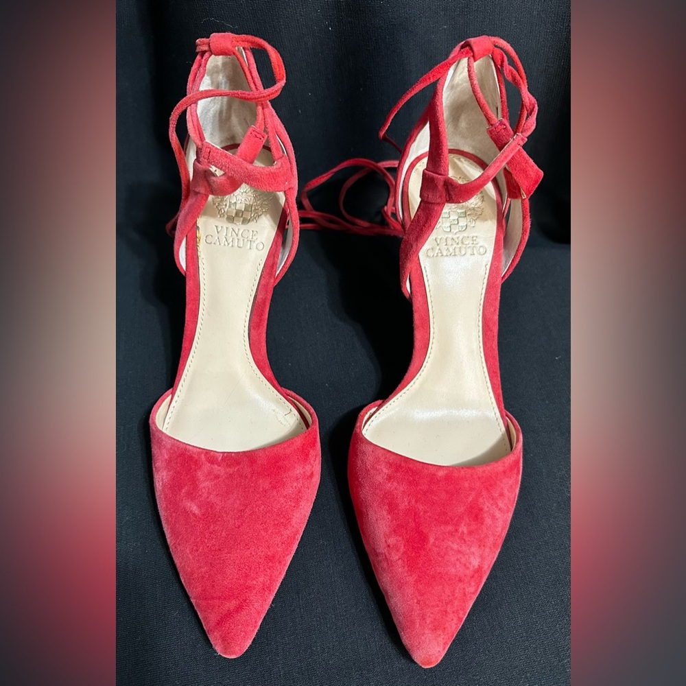 Vince Camuto Red Suede Women's Heels - Picture 4 of 8